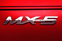 MX-5 EMBLEM